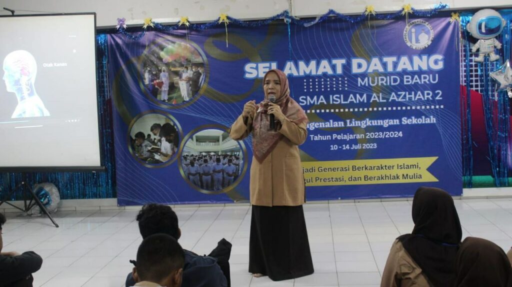 Masa Pengenalan Lingkungan Sekolah - SMA ISLAM AL AZHAR 2 JAKARTA