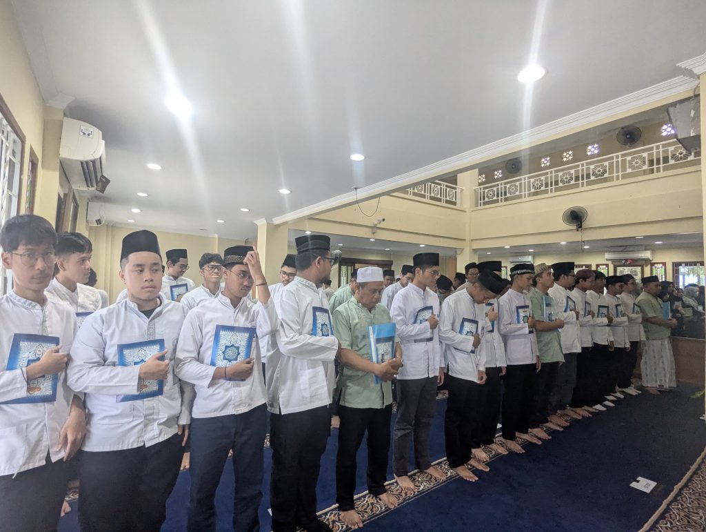 Program Karakter Islami di SMA Islam Al Azhar 2