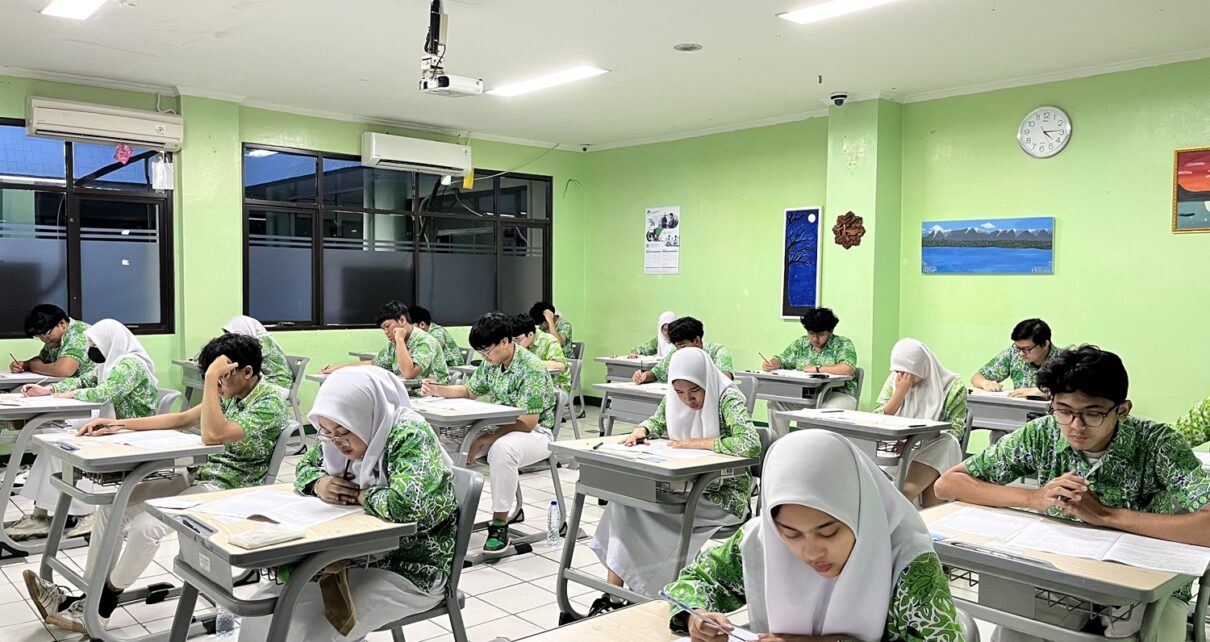 Murid SMA Islam Al Azhar 2 Jakarta
