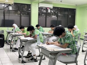 Murid SMA Islam Al Azhar 2 Jakarta 