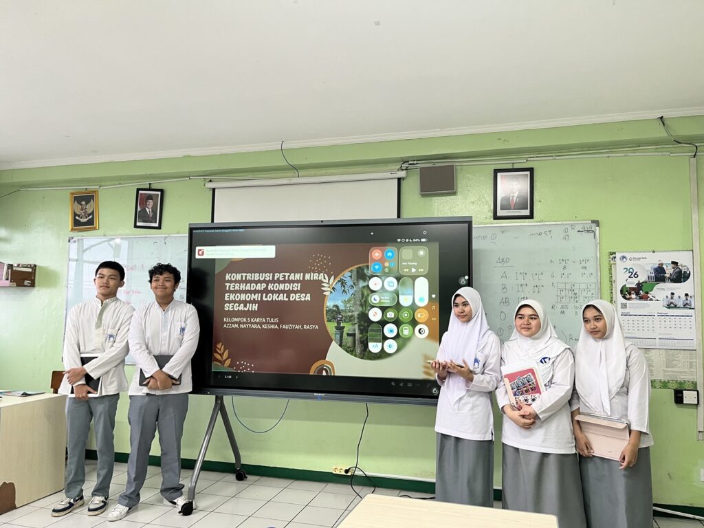 Dari Ide Menjadi Karya: Siswa Kelas XI Ikuti Uji Karya Tulis Ilmiah ...