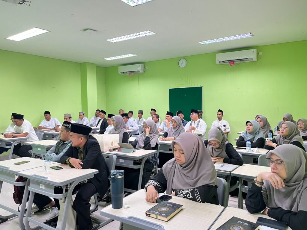 Camp Tahsinul Al Quran Guru dan Karyawan SMAIA 2