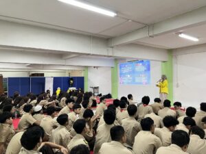 Roadshow Universitas Indonesia di SMA Islam Al Azhar 2
