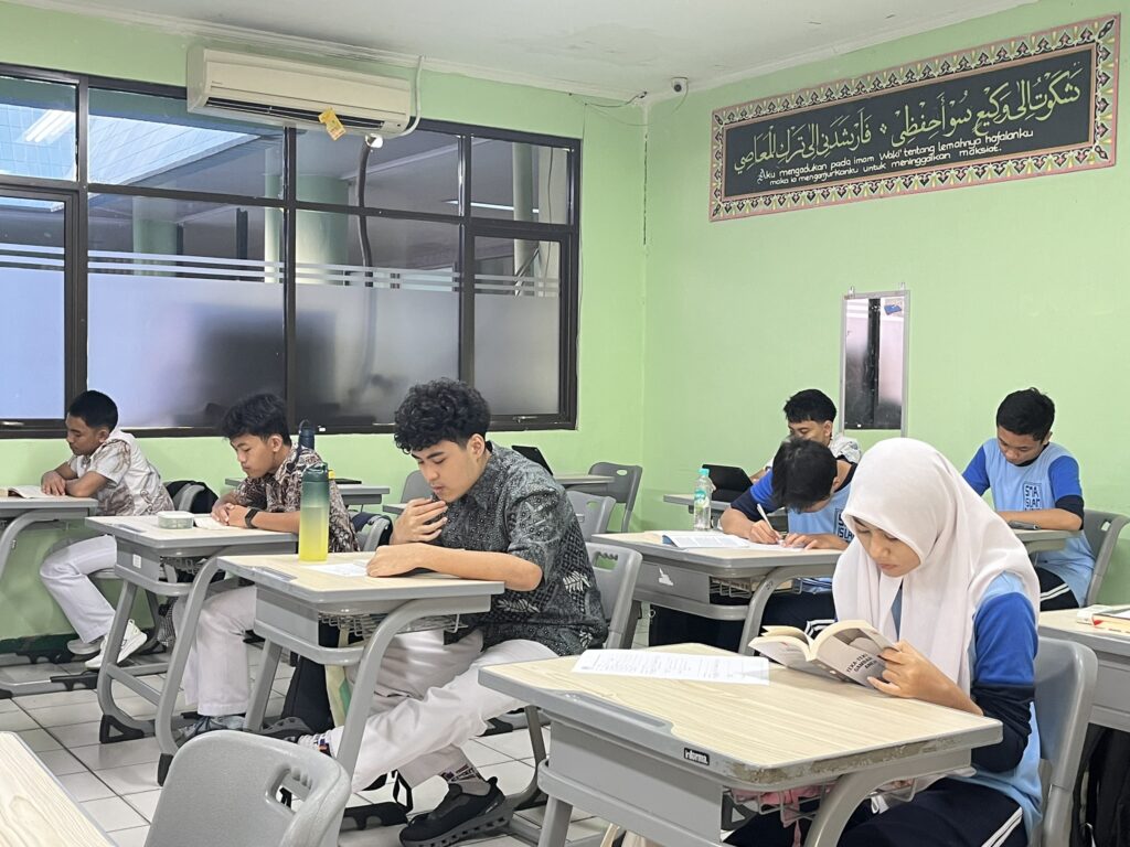 Kegiatan Literasi Bersama di SMA Islam Al Azhar 2 Jakarta