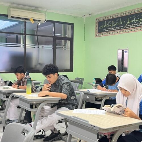 Kegiatan Literasi Bersama di SMA Islam Al Azhar 2 Jakarta