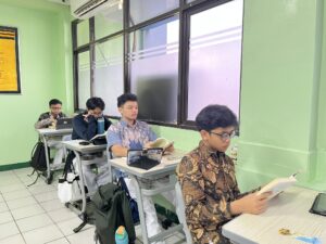 Kegiatan Literasi Bersama di SMA Islam Al Azhar 2 Jakarta