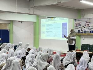 Seminar Anti Bullying di SMA Islam Al Azhar 2 Jakarta