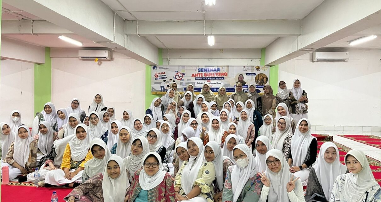 Seminar Anti Bullying di SMA Islam Al Azhar 2 Jakarta