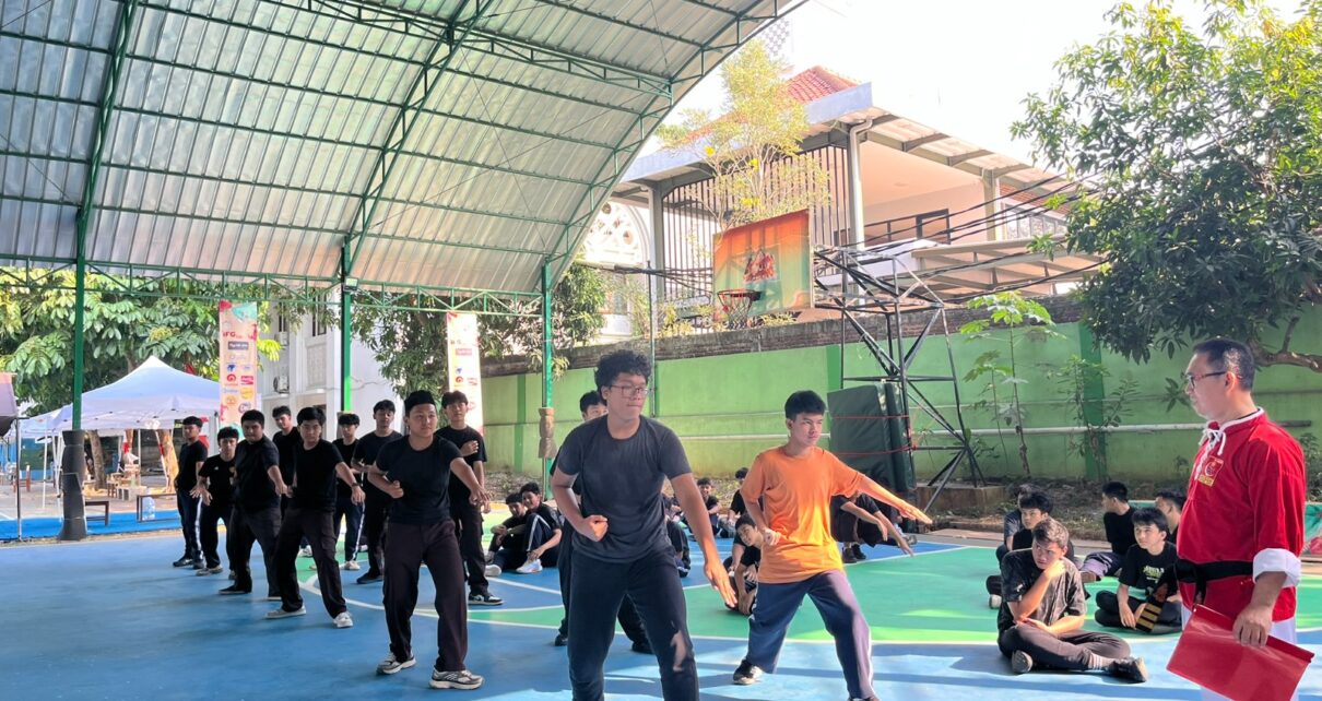 Ekstrakurikuler Wajib ASBD di SMA Islam Al Azhar 2