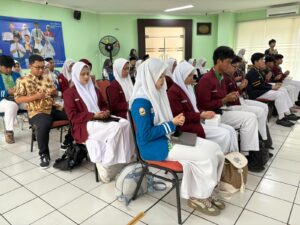Studi Banding OSIS SMA Islam Al Azhar 2 Jakarta Perkuat Kepemimpinan